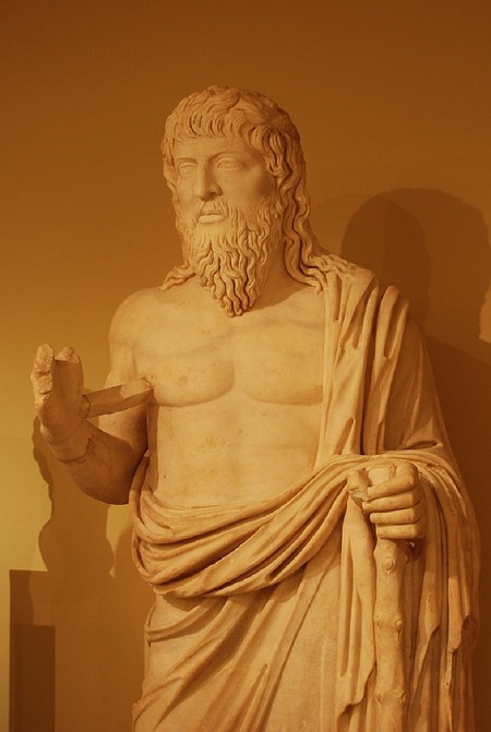 Beeld van een filosoof-asceet, tweede eeuw n.Chr., Archeologisch Museum Heraklion - foto: George Groutas (CC BY 2.0), Wikimedia Commons <http://commons.wikimedia.org/wiki/File:The_Philosopher_Apollonius_of_Tyana_-_Archaeological_Museum_of_Herakleion.jpg>