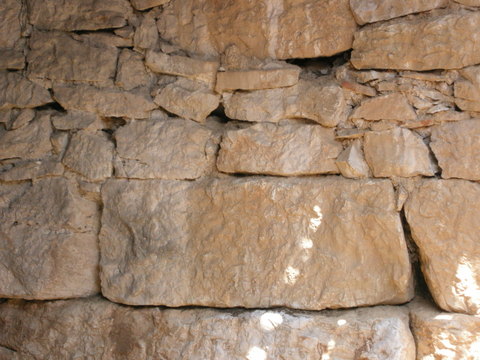 Anem�mylos, inner side of the northern wall of the temple - Photo: Jaap-Jan Flinterman, summer 2011