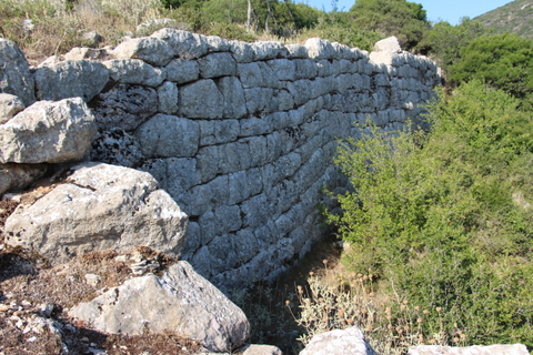 The wall on the north side seen from tower 2 - Photo: Mieke Prent, summer 2017